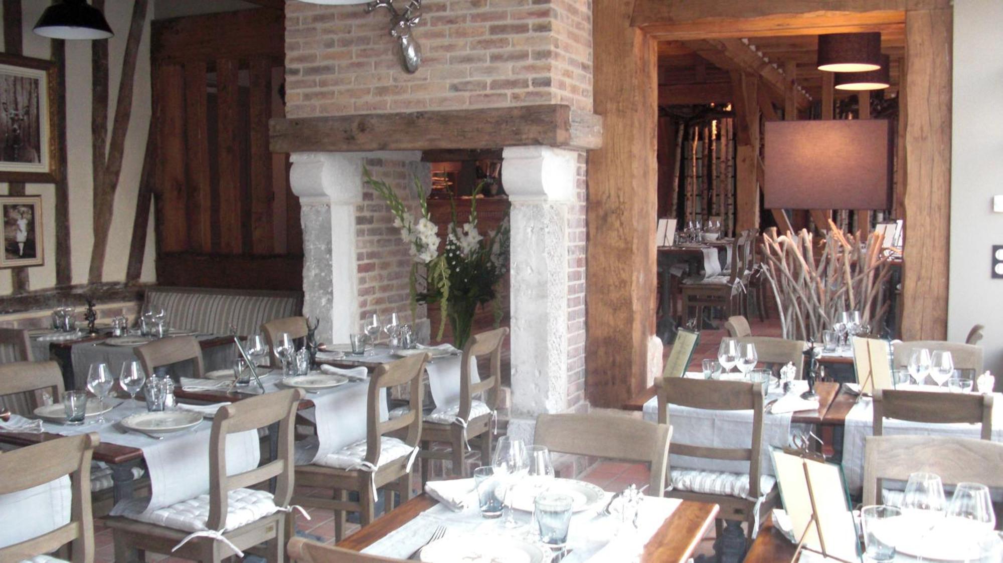 Hotel Du Grand Cerf & Lyons-la-Foret