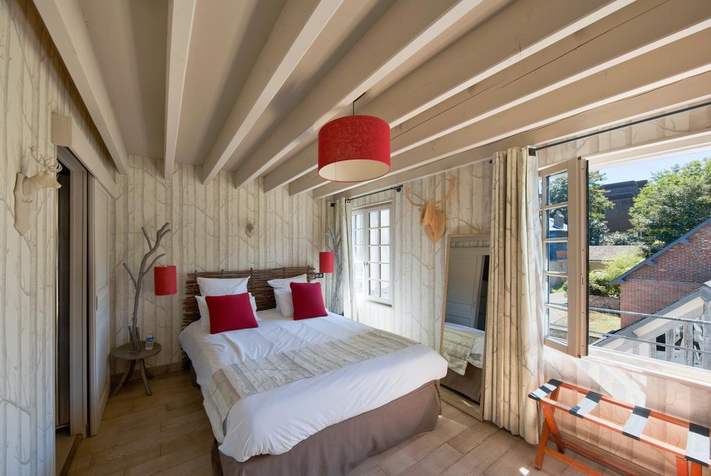 Du Grand Cerf & Hotel Lyons-la-Foret